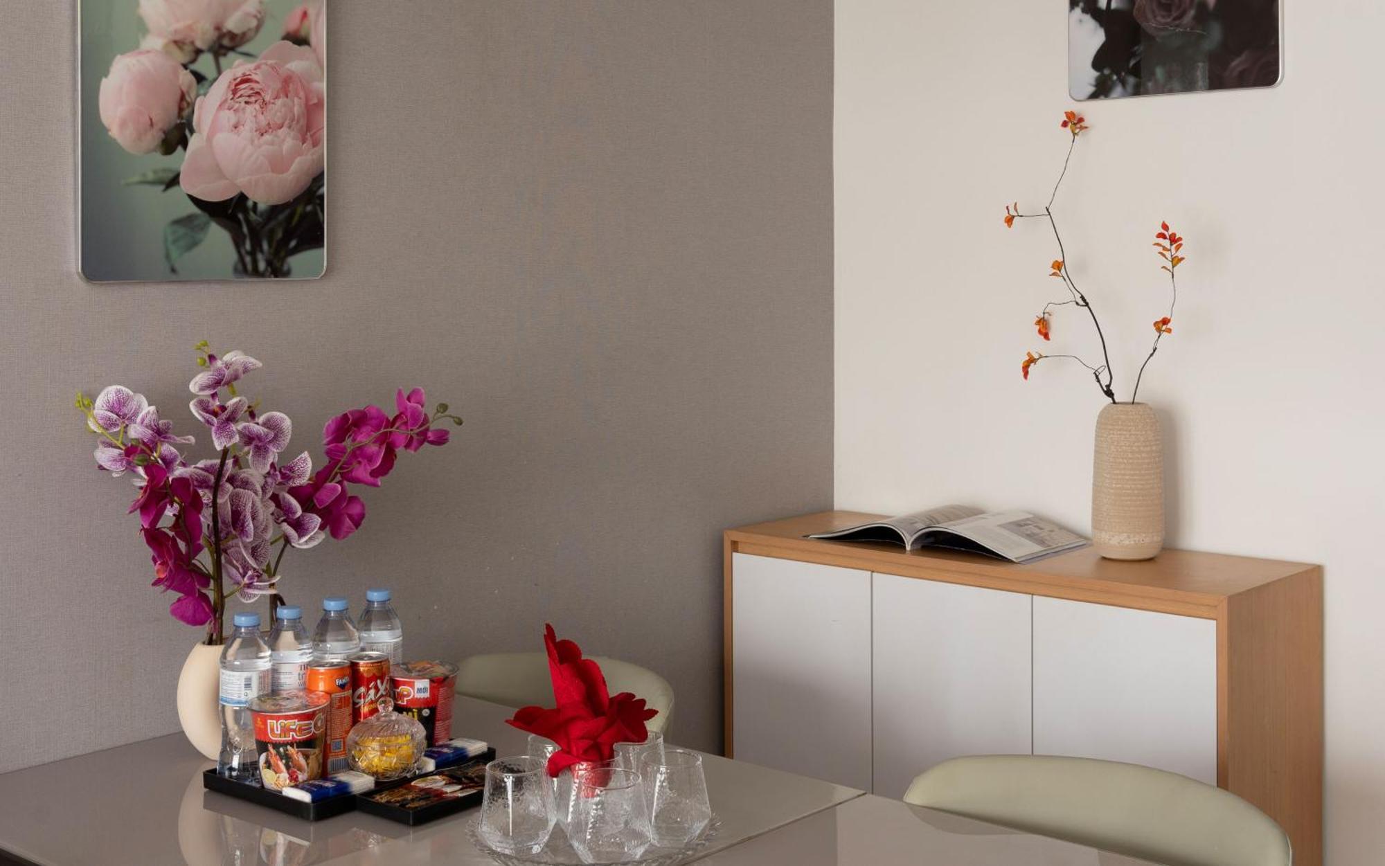 Apartment Sai Gon Airport Sky Center Luxstay Ho Chi Minh City