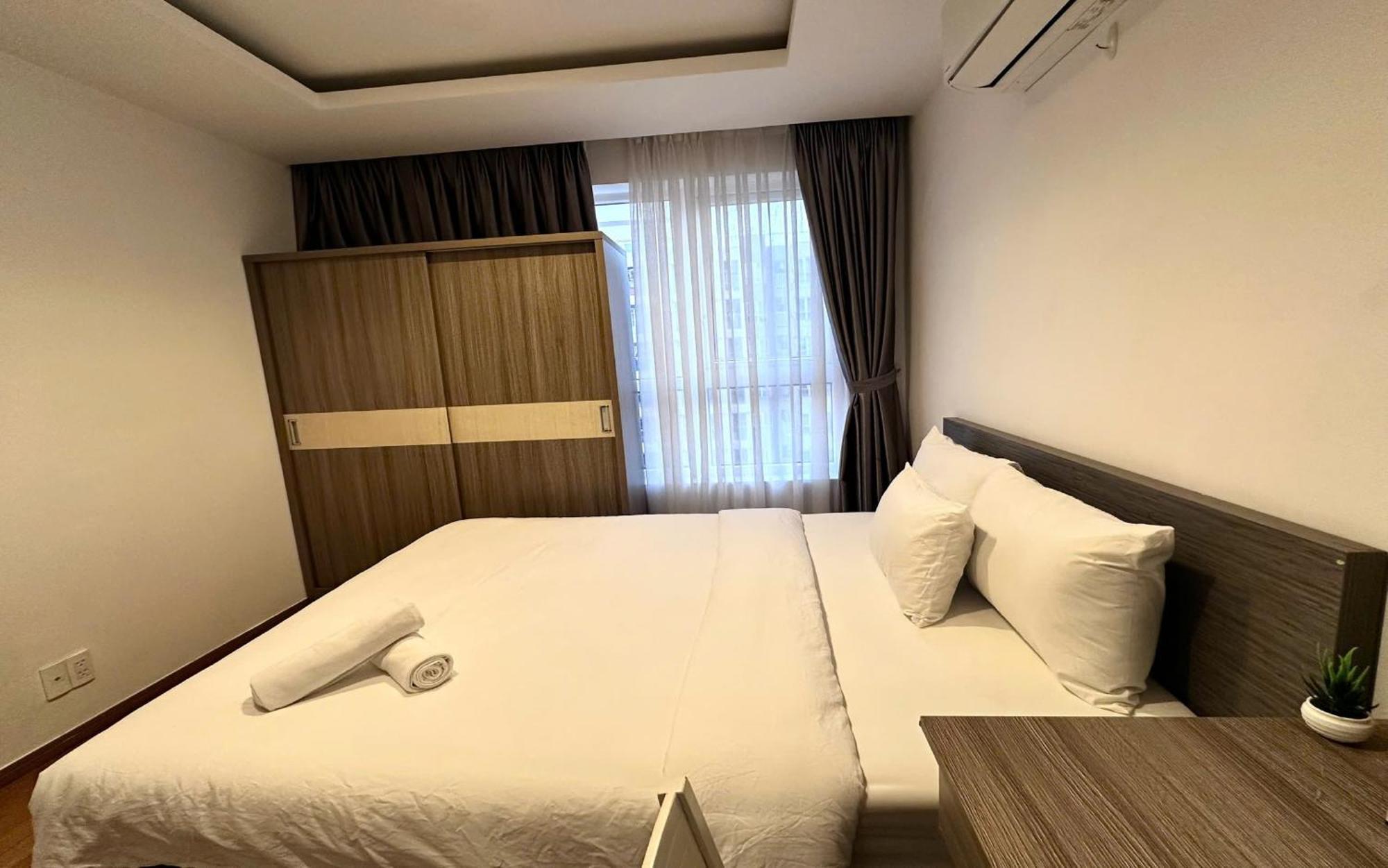 Sai Gon Airport Sky Center Luxstay Apartment *